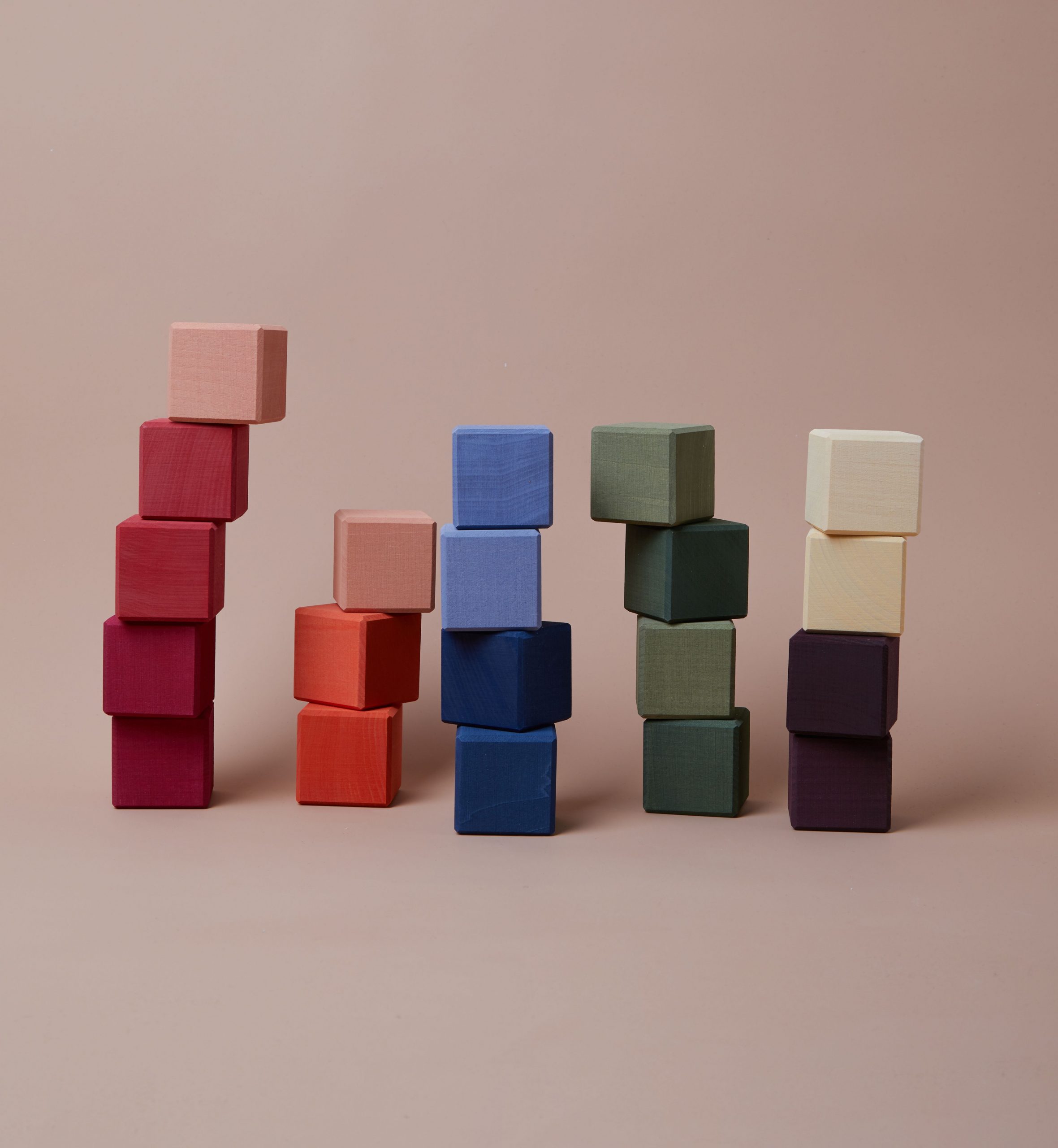 Raduga-Grez-Blokkenset-Earth-Rainbow-sfeer3-scaled