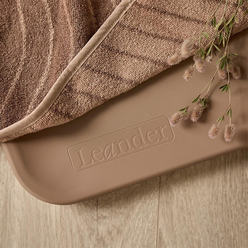 Leander Matty Verschoningskussen Topper Woodland Clay Leander