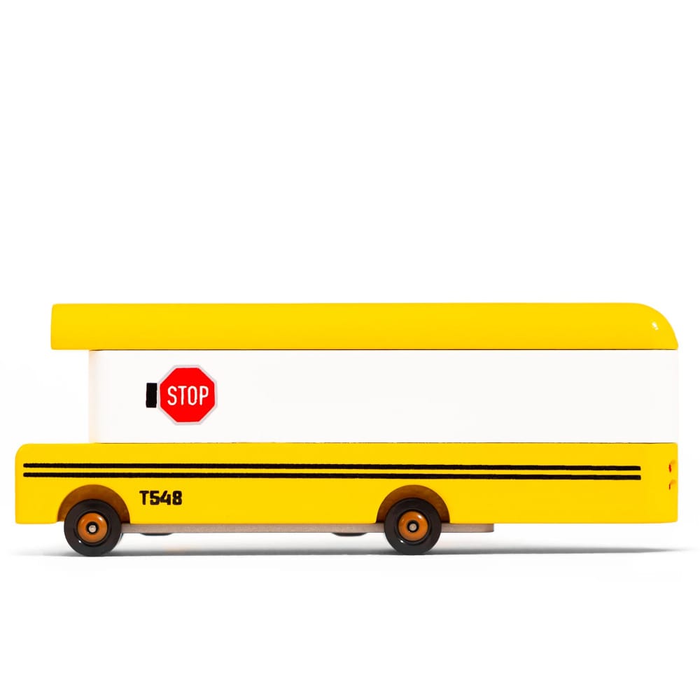 Candylab Candy Schoolbus-min