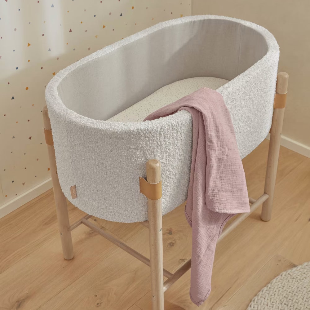 Kave Home Adara Wiegje wit4-min