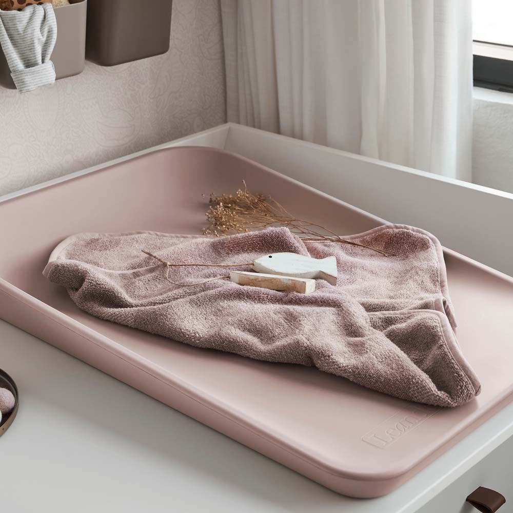 Leander-matty-verschoningskussen-topper-wood-rose-2-min