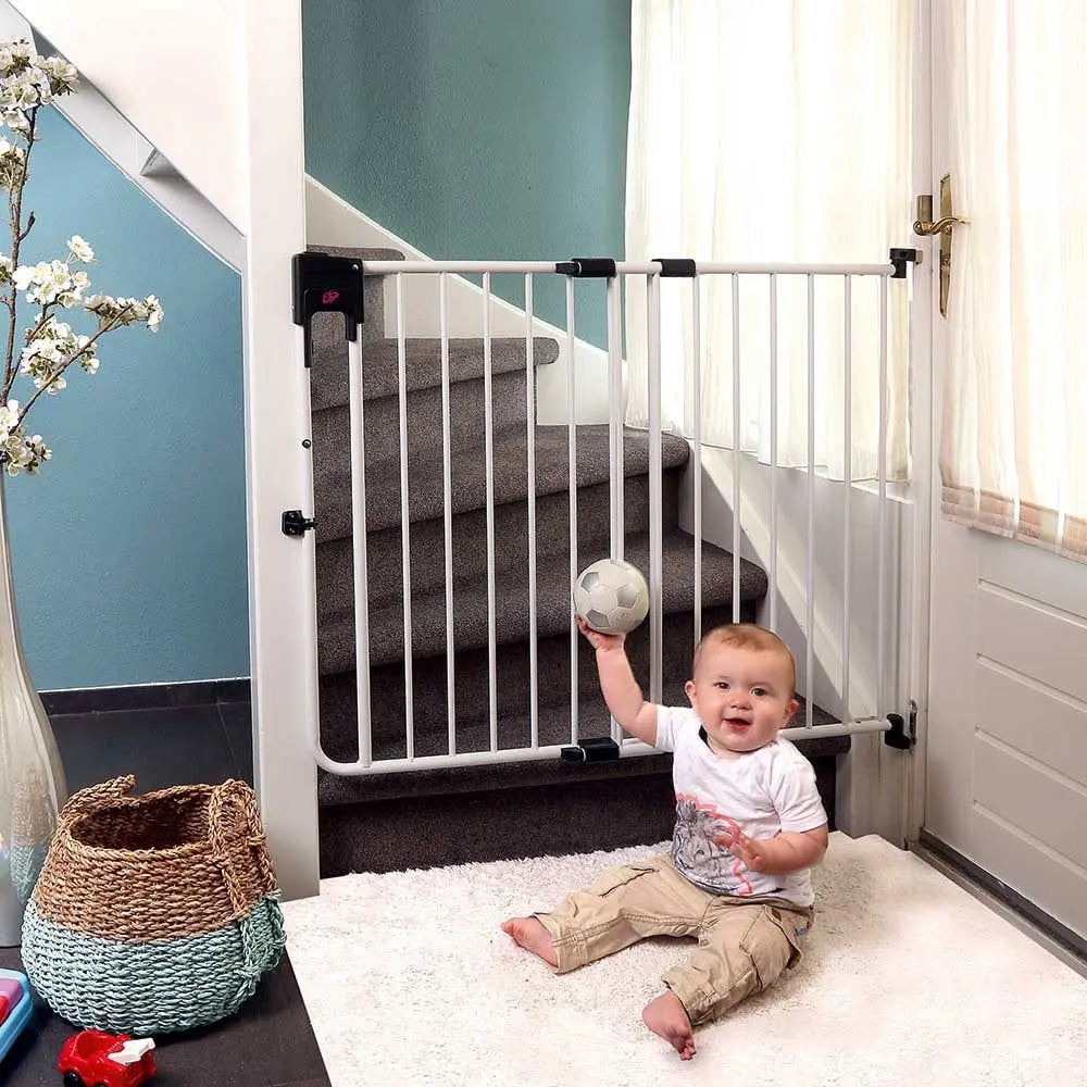 a3-baby-en-kids-safetydoor-traphekje-wit-3-min