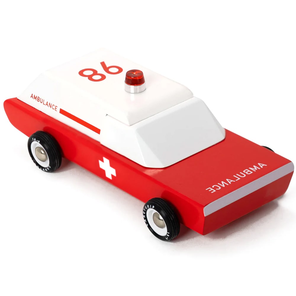 candylab-toys-ambulance-wagon-1-min