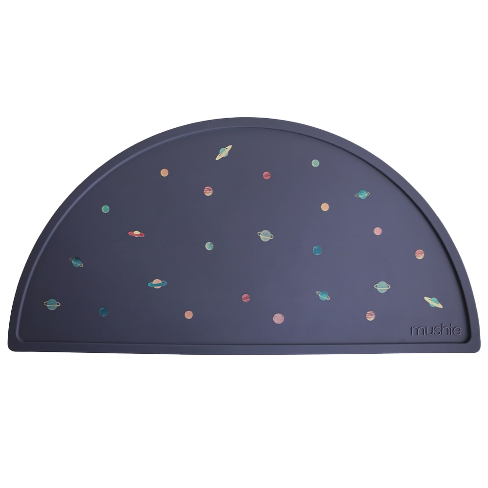 mushie-placemat-planets-min