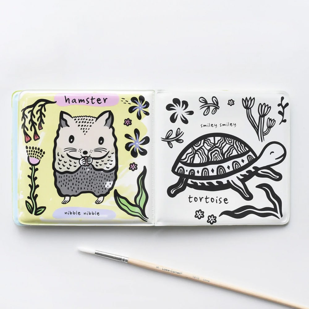 wee-gallery-bath-book-pets-1-min