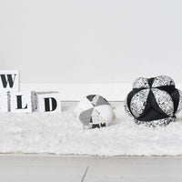 Wee Gallery Organic Sensory Clutch Ball Sfeer-min