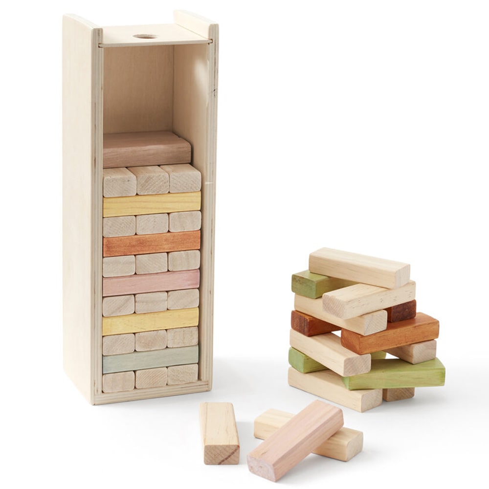 kids-concept-houten-blokjes-in-houten-doos-min