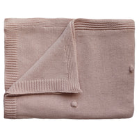 mushie-gebreide-deken-stipjes-80x100cm-roza-min